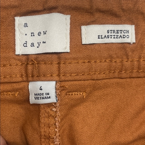 a new day Rust-Brown High-Rise Utility Shorts - Picture 3 of 4